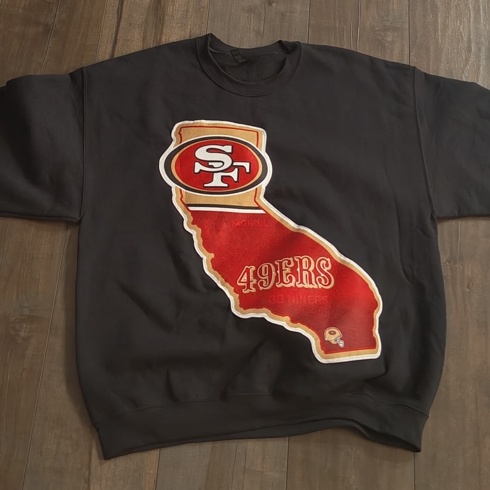 San Francisco 49ers XL Sweatshirt Black California Logo Crewneck NFL Fan Apparel